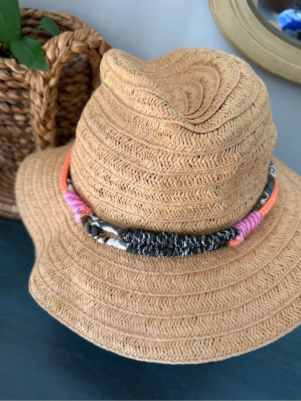 Wonderly Light Brown woven paper straw hat with OSFM.  Beach hat.